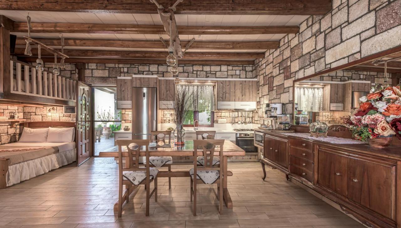 Emilia'S Little Farmhouses Agioi Anargyroi  Luaran gambar
